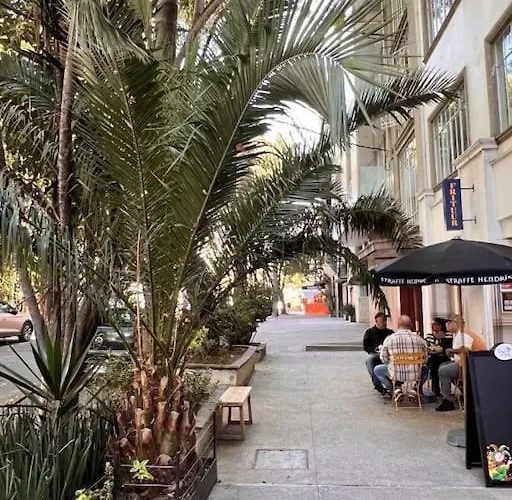 Condesa Campeche 8 Urban Elegance 2br 1ba With Large Living Areas *